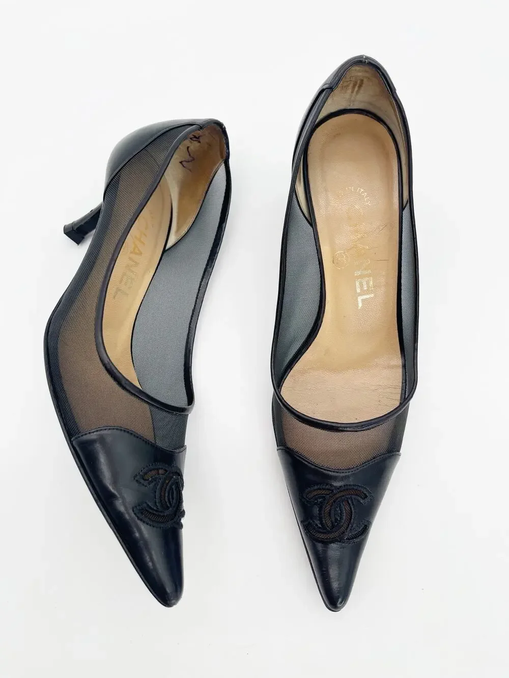 Chanel Vintage Black Mesh Leather CC Cap Toe Pointed Toe Pumps Heels EU 36